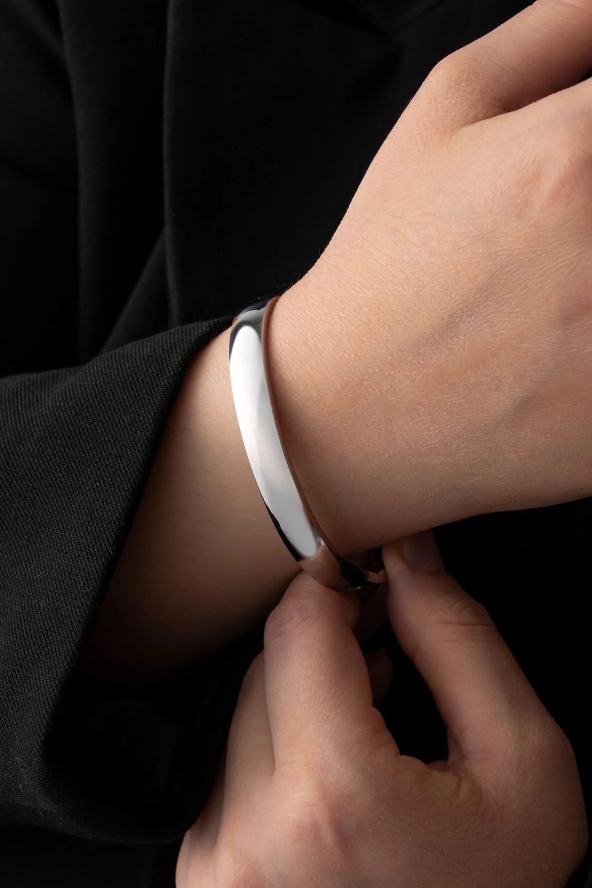 Çelik Kalın Kelepçe Bileklik Kararmaz