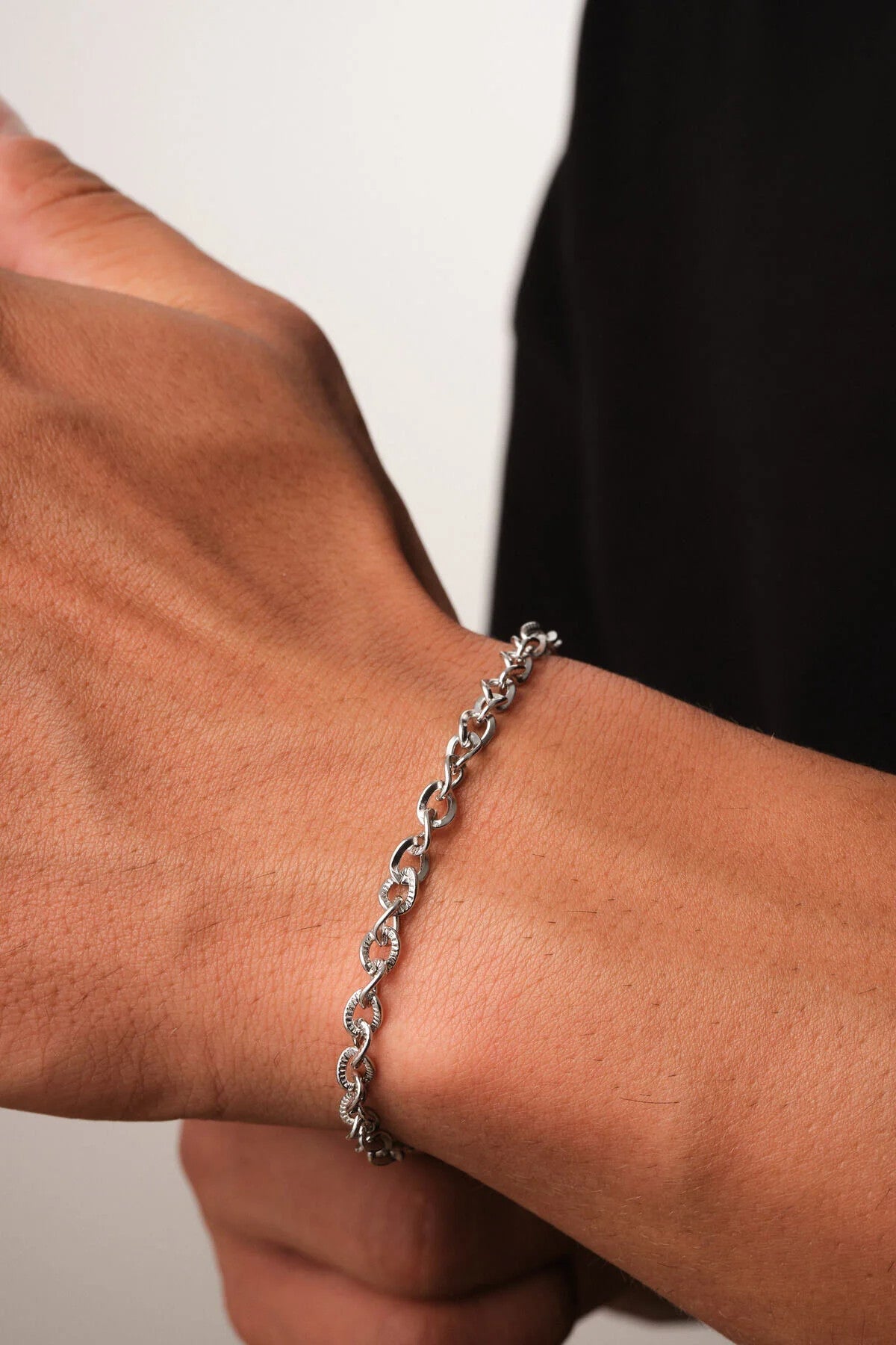 Çelik Dokulu Erkek Zincir Bileklik 4mm Kararmaz 20cm