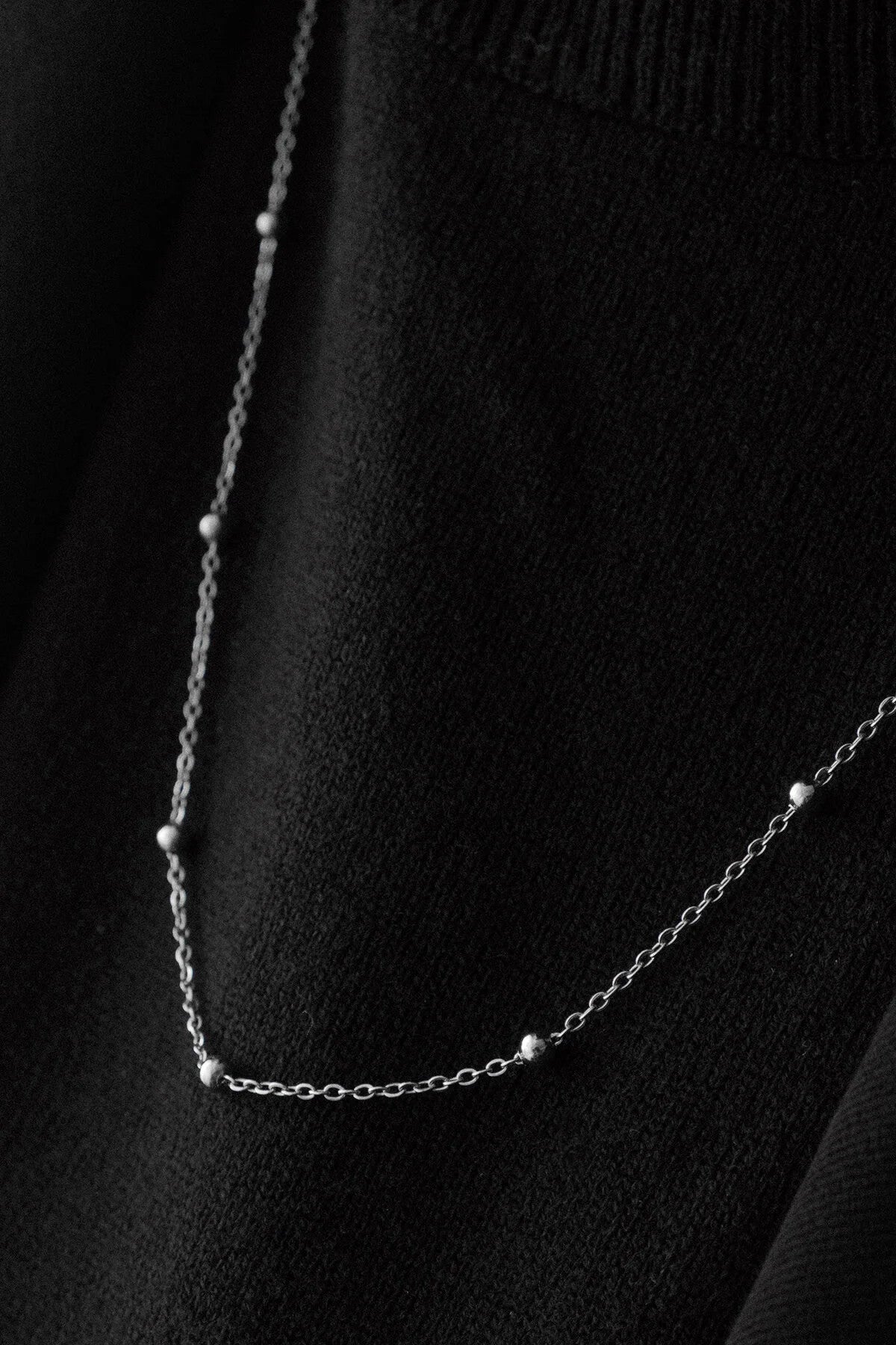 Çelik Toplu Ince Dorika Zincir Kolye Ince Forse Zincir 1mm Zarif Minimal