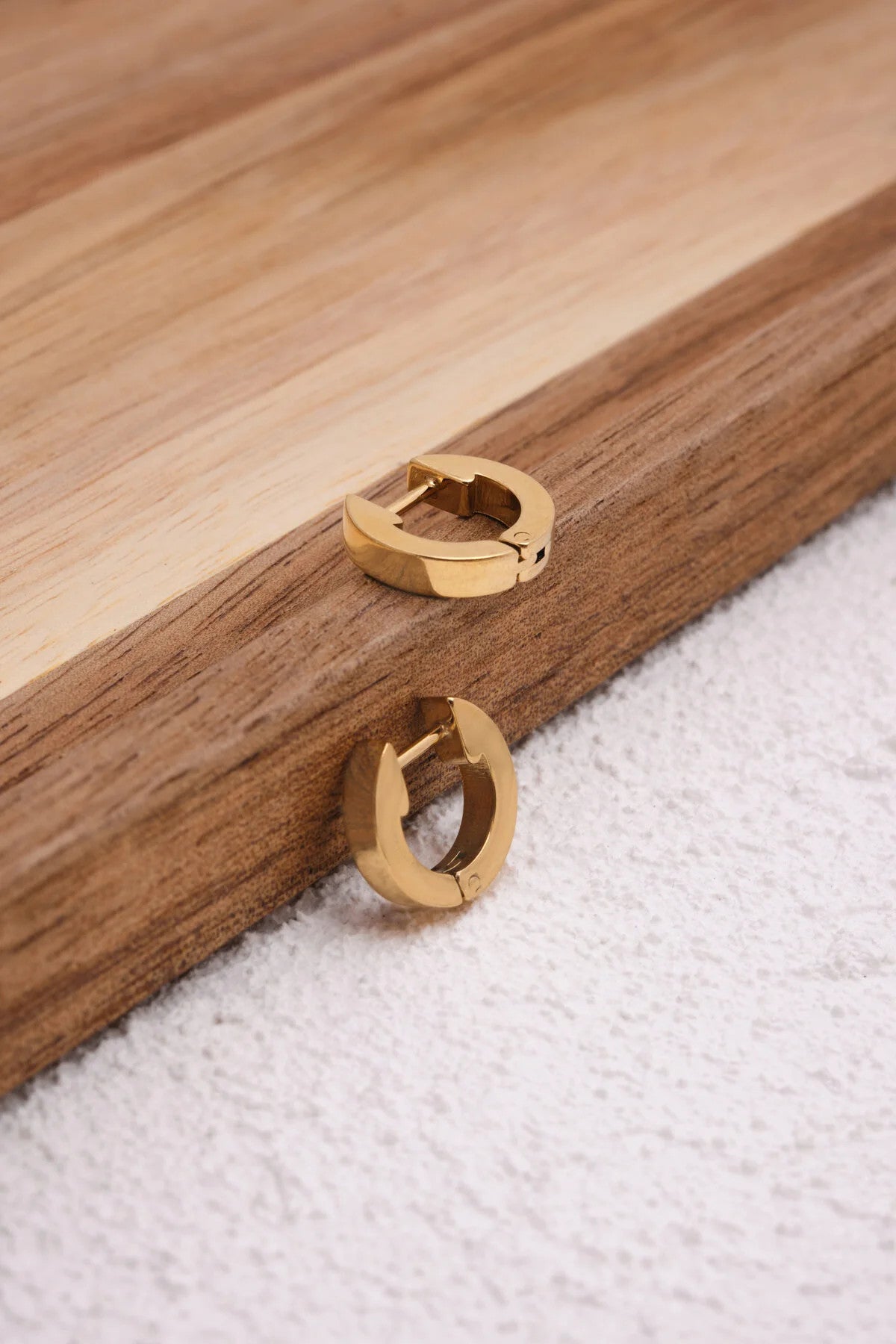 Çelik Halka Küpe Kararmaz Plaka 1.3cm Çap Günlük Kullanıma Uygun