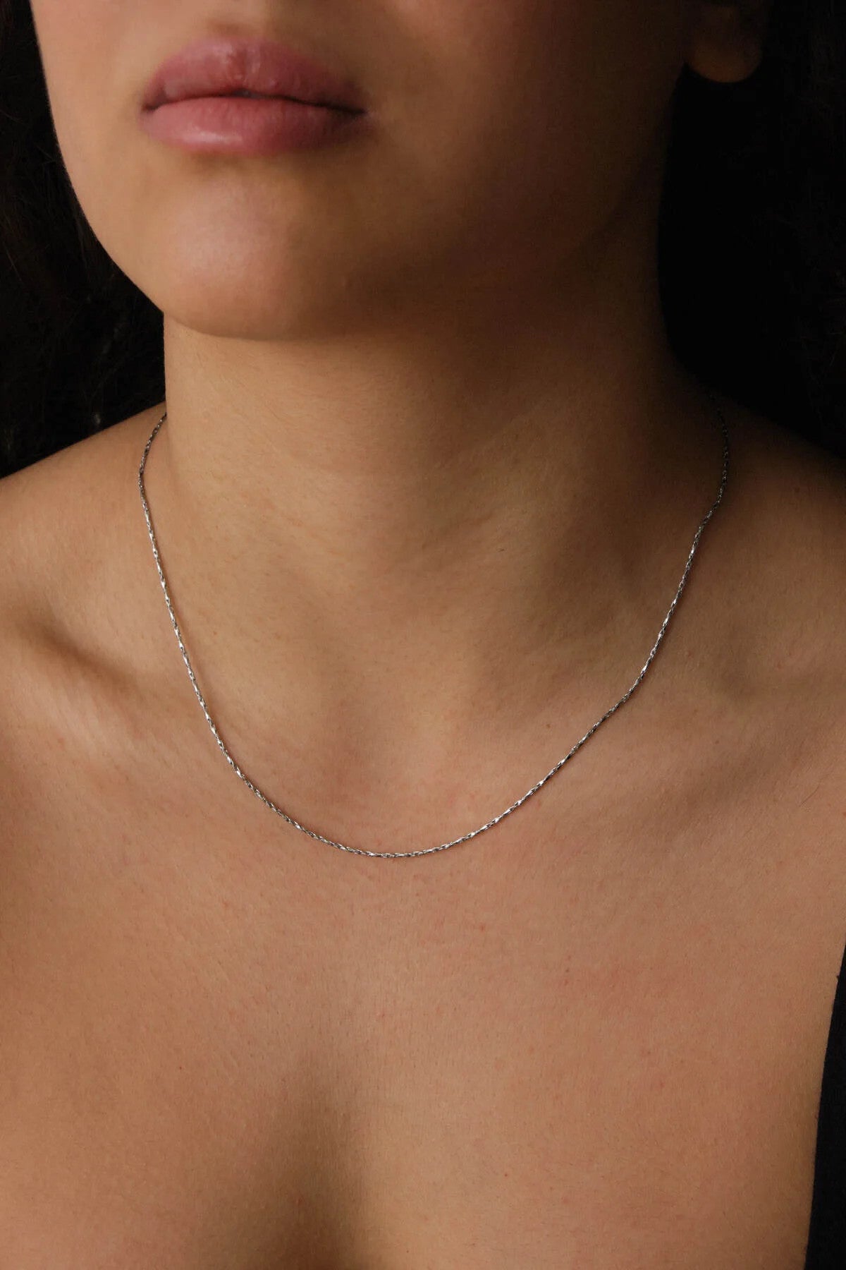 Çelik İnce Dikdörtgen Örme Zincir Kolye Kararmaz Minimal 1mm Unisex