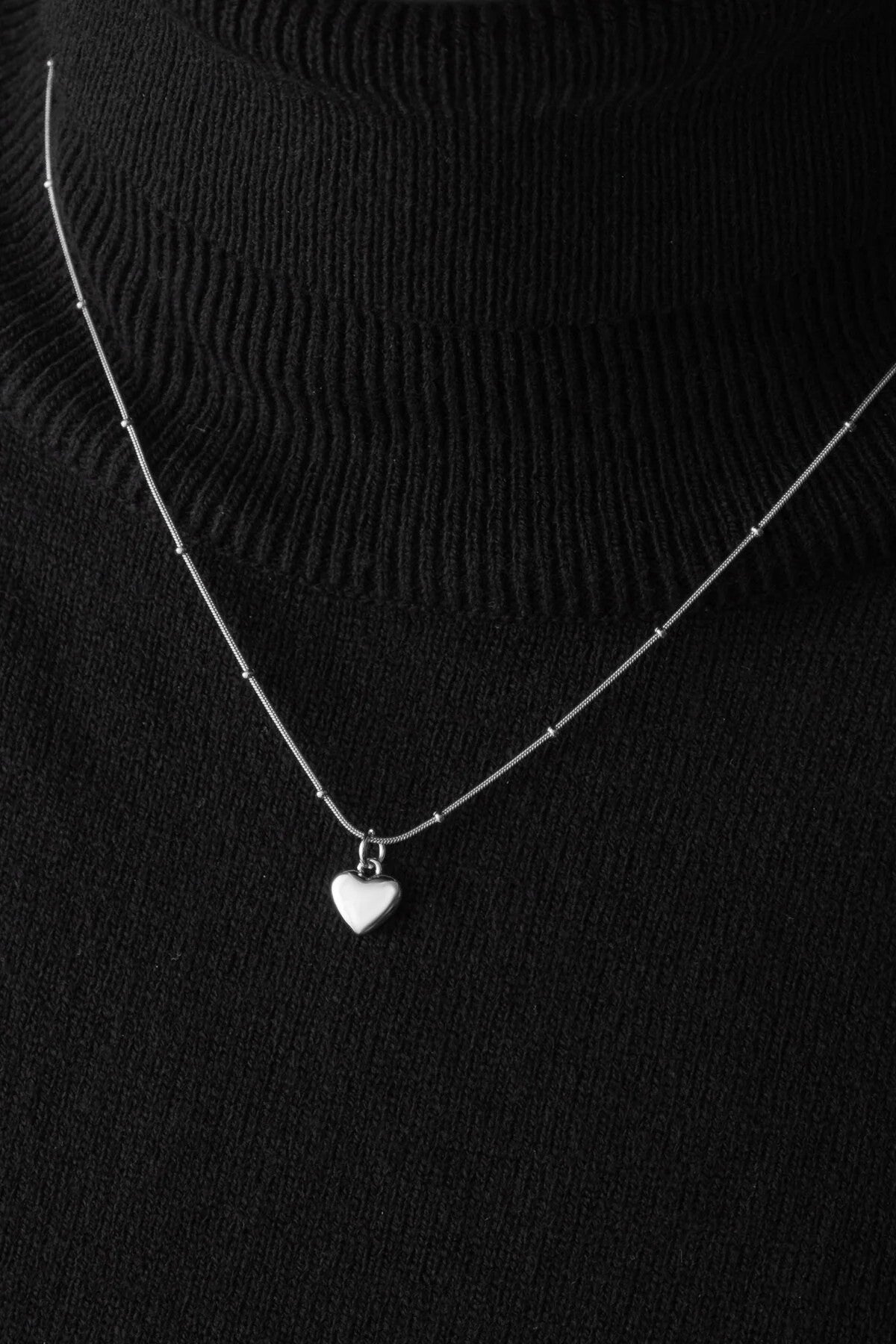 Çelik Kalp Kolye Oval Kenarlı İnce Toplu Balık Sırtı Zincirli Kararmaz 45cm